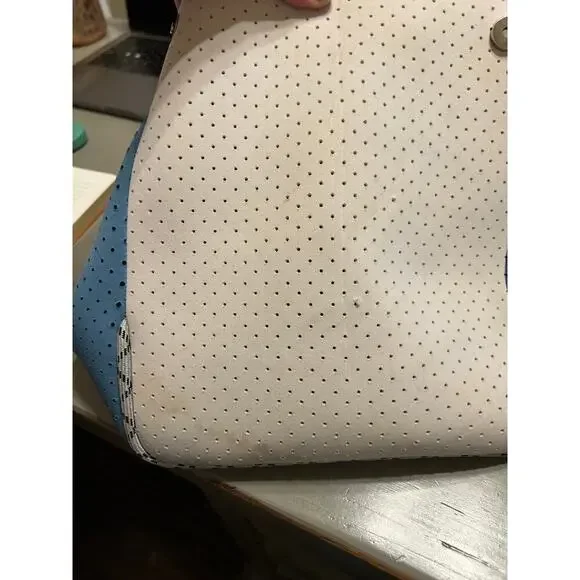 Blue and White Tote Casual Soft Light Weight - Picture 16 of 16